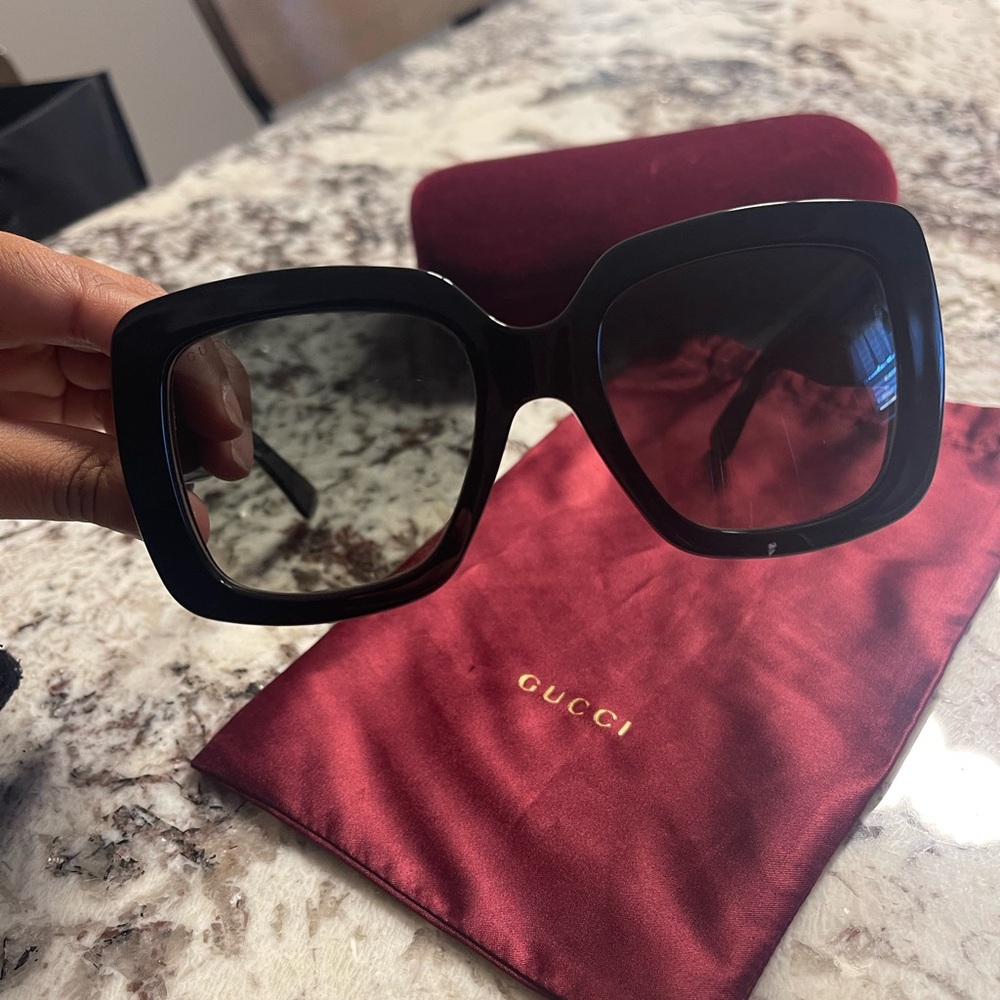 Gucci Black Square Sunglasses - Picture 5 of 12